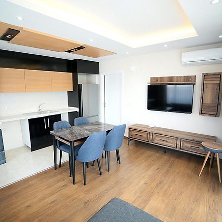 Flower City Suits Aparthotel Yalova  Exterior photo
